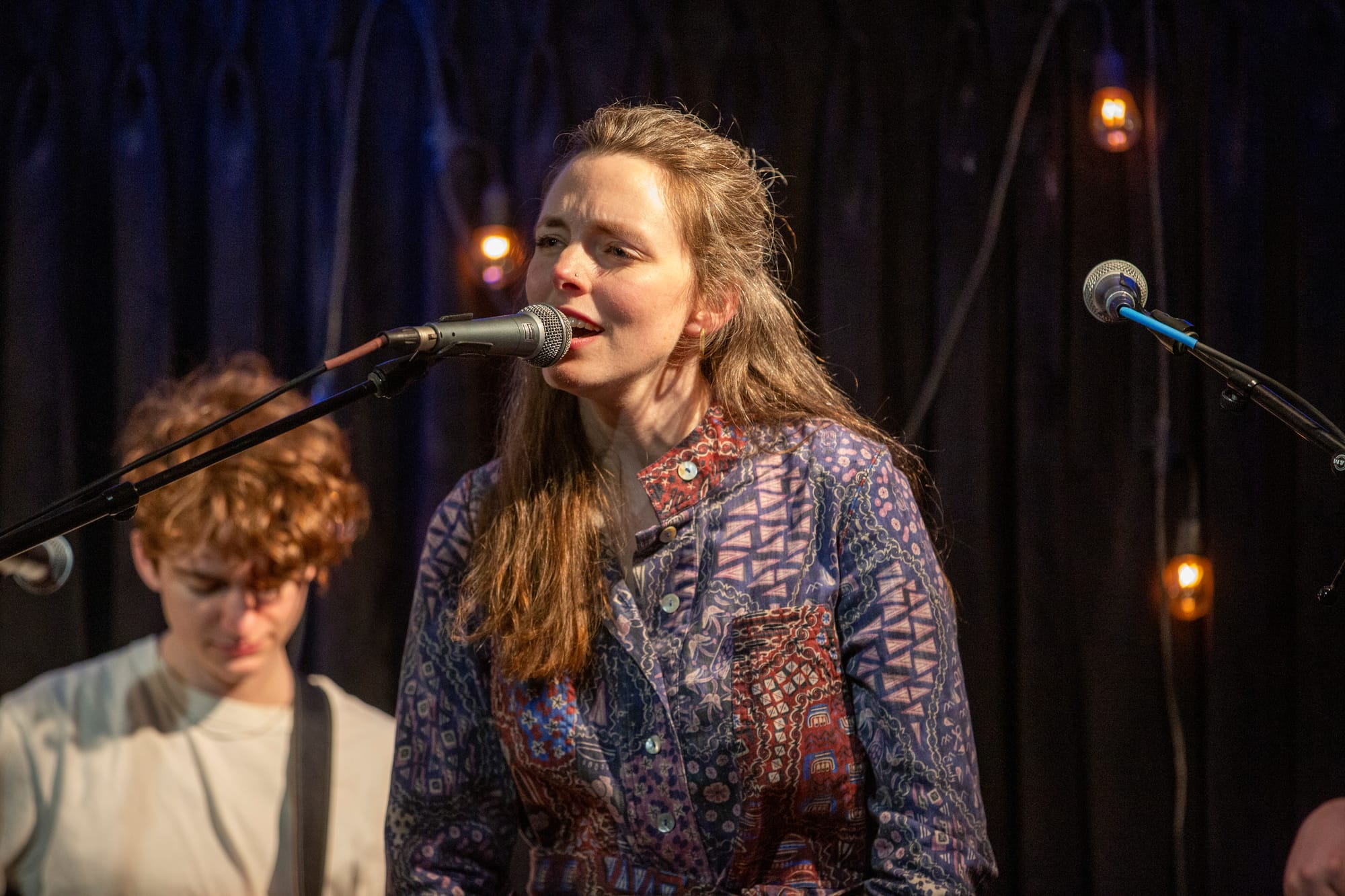 Conjuring Ethereal Magic: Lindsay Foote's Captivating Performance at Club Passim