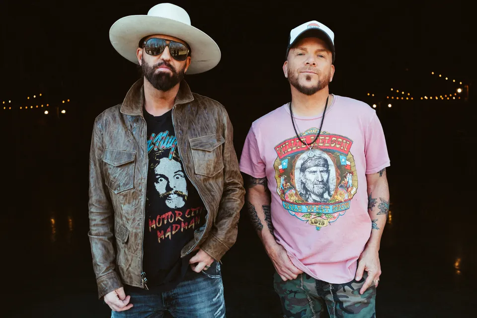 LOCASH Kicks Off Summer On The Road In Boston [Exclusive]