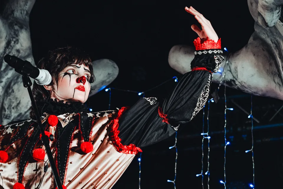 Elio Mei and the One Man Circus In Boston